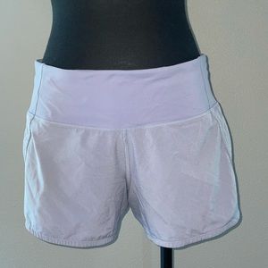 Lululemon lilac Speed Up Mid-Rise Shorts size 4/6